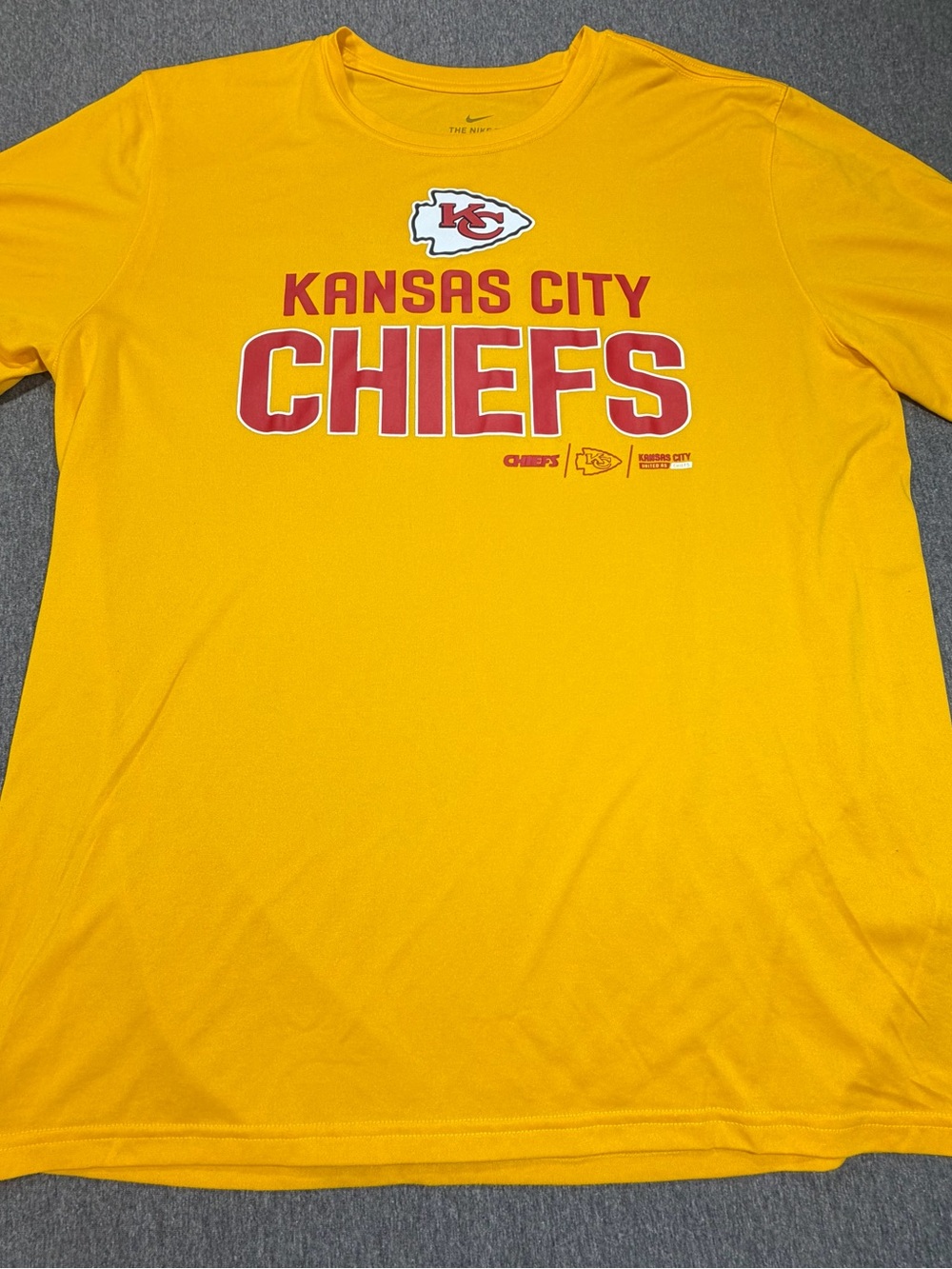 Kansas City Chiefs The Nike Tee Official NFL T Shirt Yellow Mens XL Dri Fit